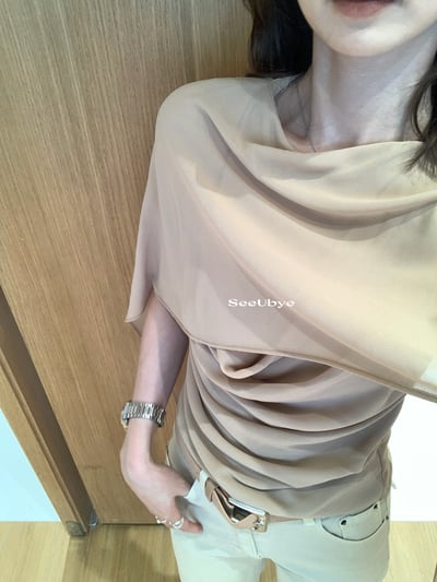 一件 柔霧盪領披肩衫｜兩種穿法7