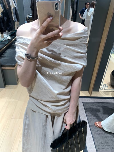 私服一字肩套裝（穿無肩帶bra)8