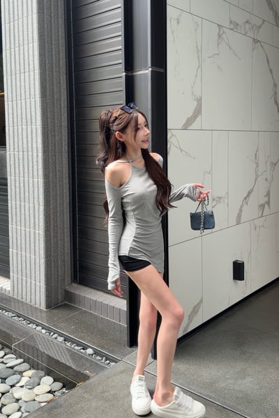 韓系不對稱抓皺上衣4