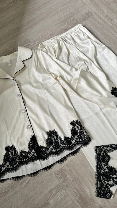 老錢風微皺光澤睡衣1