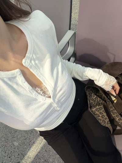 L106 蕾絲邊打底衫1