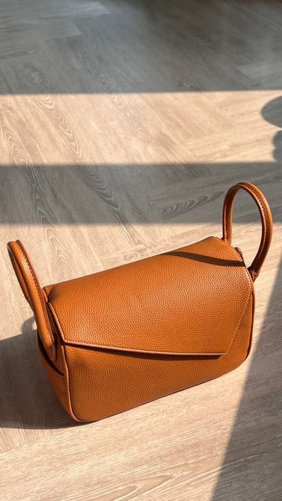 軟皮休閒手提包1