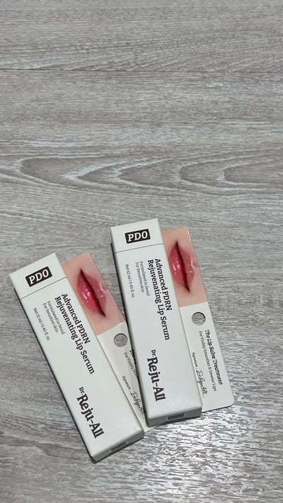 麗珠蘭水潤豐盈潤唇膏1