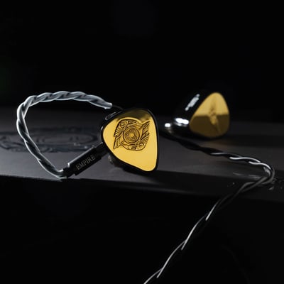 ［中古精品］Empire Ears Raven Launch Edition 12單體四技術混合旗艦入耳式耳機4