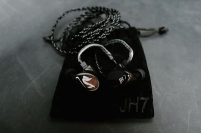 JH Audio JH7 3單體雙技術架構耳機2