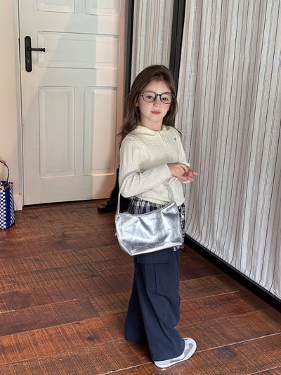 秋季百搭小翻領針織上衣6