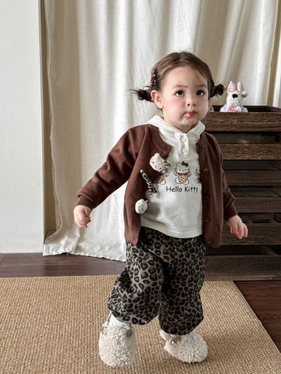 Kitty針織衫豹紋休閒褲1