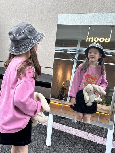 秋季刷色愛心字母上衣7