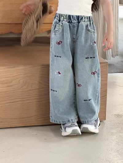 韓系刺繡KT蝴蝶結直筒牛仔褲2