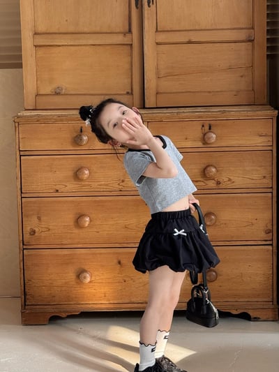 甜美蝴蝶結修身素色上衣8
