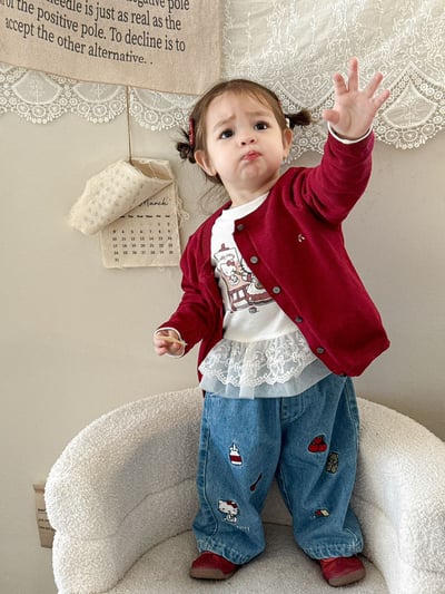 Kitty拼接蕾絲上衣/刺繡牛仔褲7