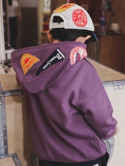 秋季日系繡章連帽外套12