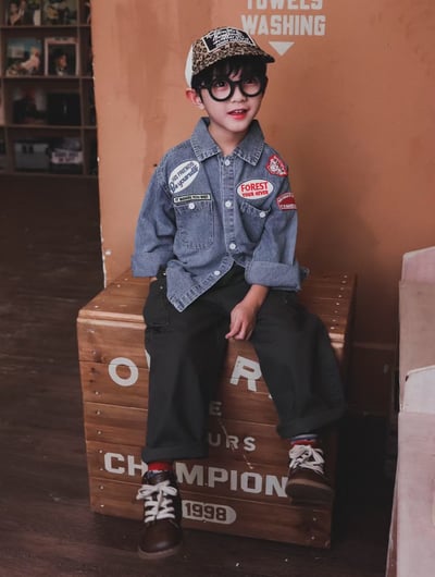 秋季日系字母繡章襯衫1