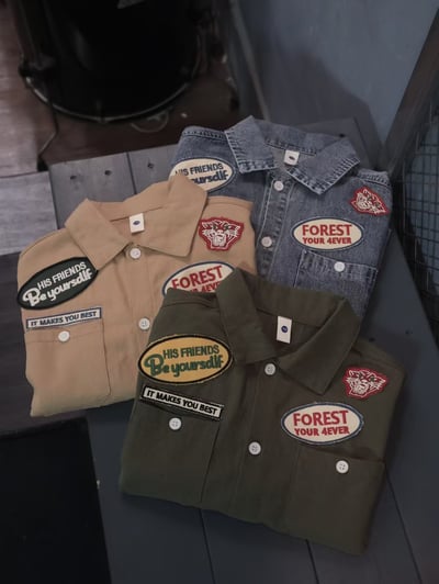 秋季日系字母繡章襯衫11