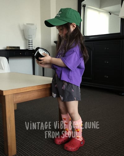 041747英文上衣(兩色)6