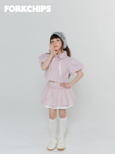 042008翻領泡泡袖上衣(兩色)11