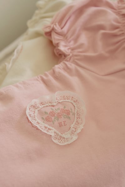 032703蕾絲花樣上衣(兩色)4