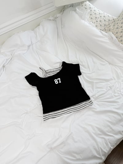 032406數字造型上衣(兩色)3