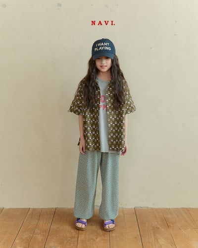 041516翻領花上衣(兩色)9