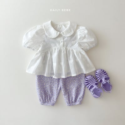 042522翻領白上衣4