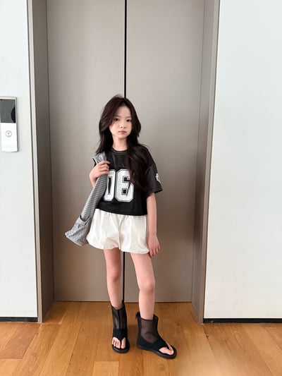 042158數字06上衣(兩色)8