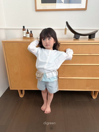 042505牛仔短褲(兩色)10