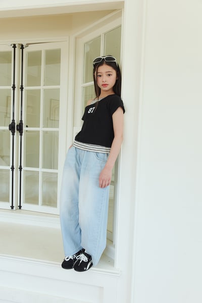 032408淺藍造型牛仔褲5