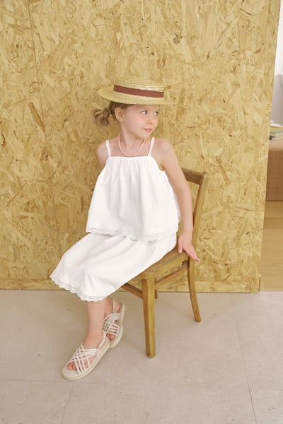 042232優雅細肩套裝4