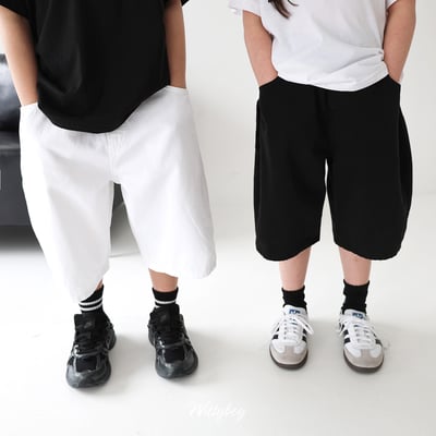 050948黑白短褲(兩色)1