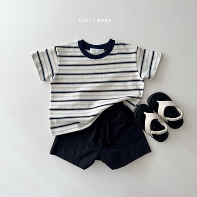 042518條紋上衣(三色)12