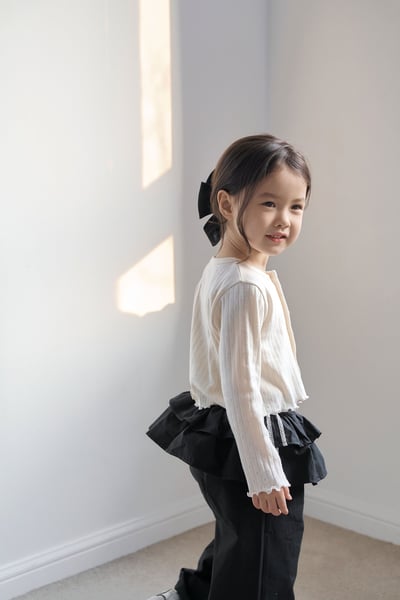 25420造型線條抽繩褲8