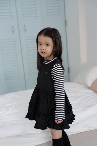 25414花邊背心裙(兩色)16