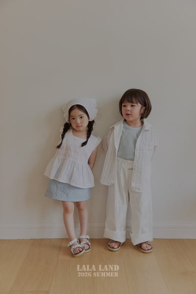 041502翻領直線外套(兩色)10