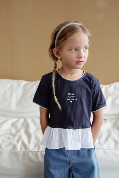 032710造型英文上衣(兩色)12