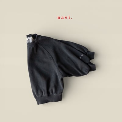 30002英文袖口上衣(兩色)12