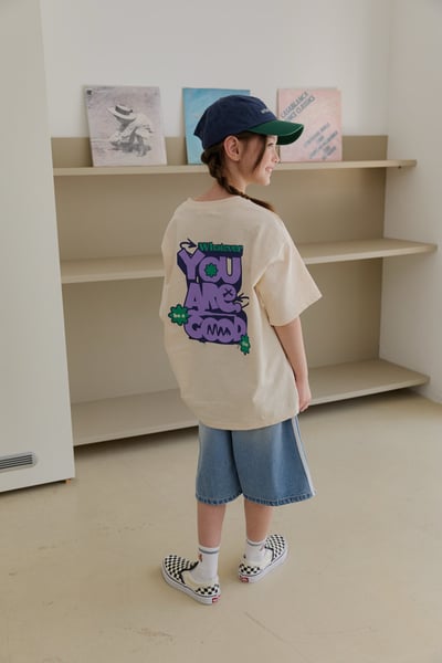 041039英文上衣(兩色)11