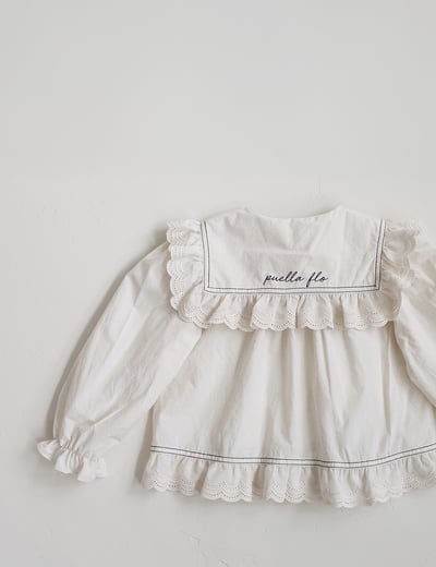 15502翻領雕花上衣(兩色)4