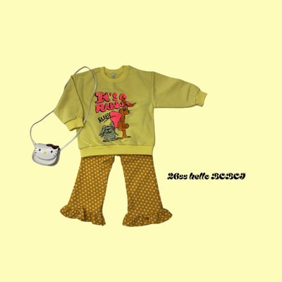 53028愛心花邊造型褲(兩色)6