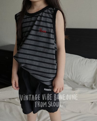 041755條紋背心(兩色)9