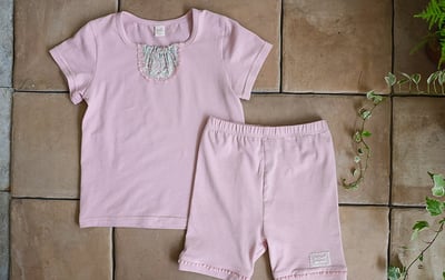 032360蕾絲標籤短褲(三色)4