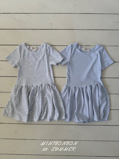 042913簡約連身裙(兩色)1