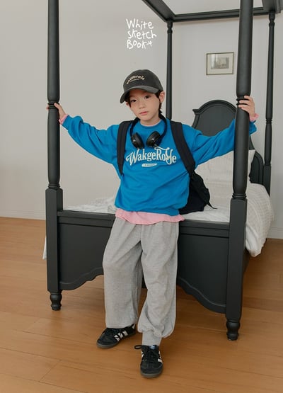 42920英文上衣(兩色)7