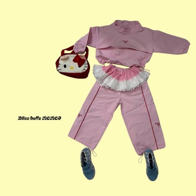 53020英文造型上衣(兩色)3