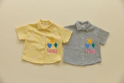 042315翻領直紋上衣(兩色)1