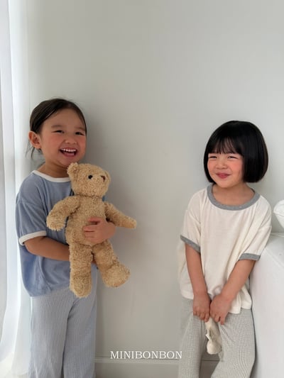 042915滾邊上衣(兩色)5