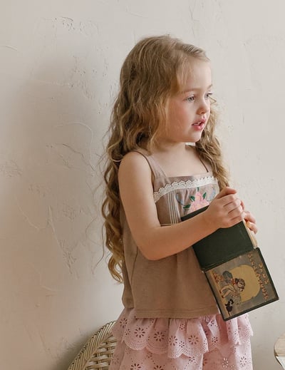 032304刺繡花上衣(咖)6