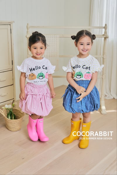 041303點點花邊袖上衣(兩色)3