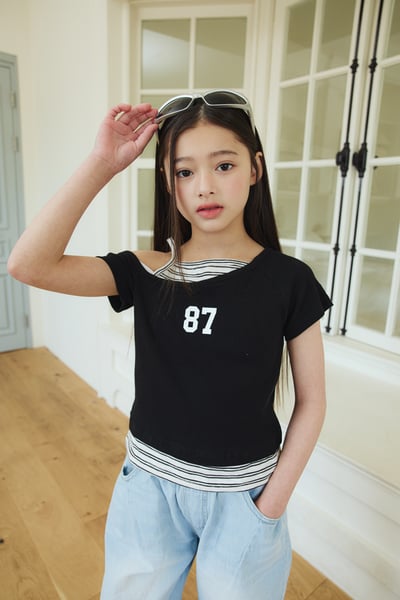 032406數字造型上衣(兩色)5