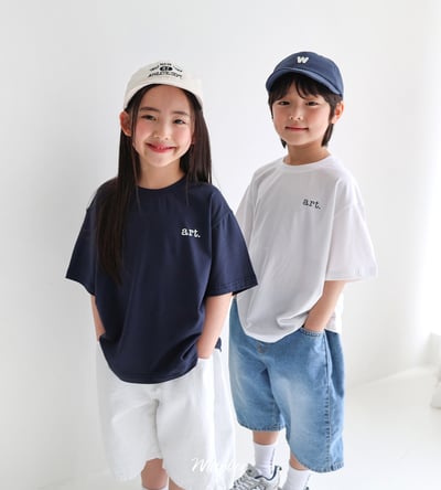 050935英文上衣(兩色)8