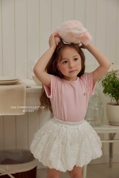 040136背後造型上衣(兩色)6